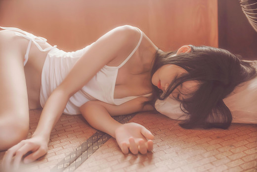 1708973 (a): :2700x1800